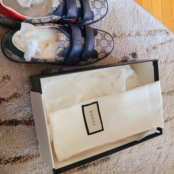 Gucci Sneakers - Picture 3 of 13